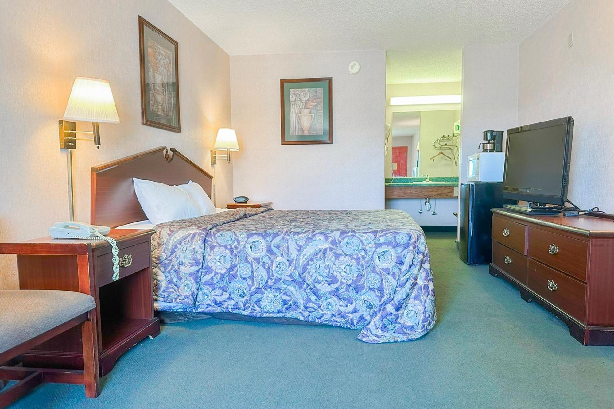 Oyo Hotel East Macon I-75 Екстериор снимка