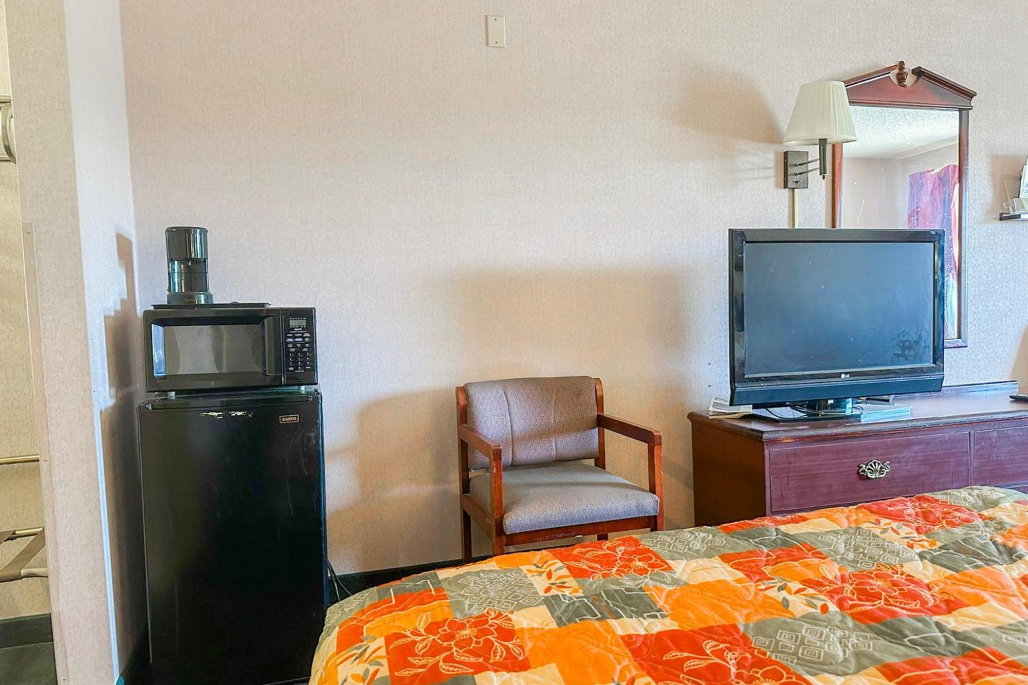 Oyo Hotel East Macon I-75 Екстериор снимка