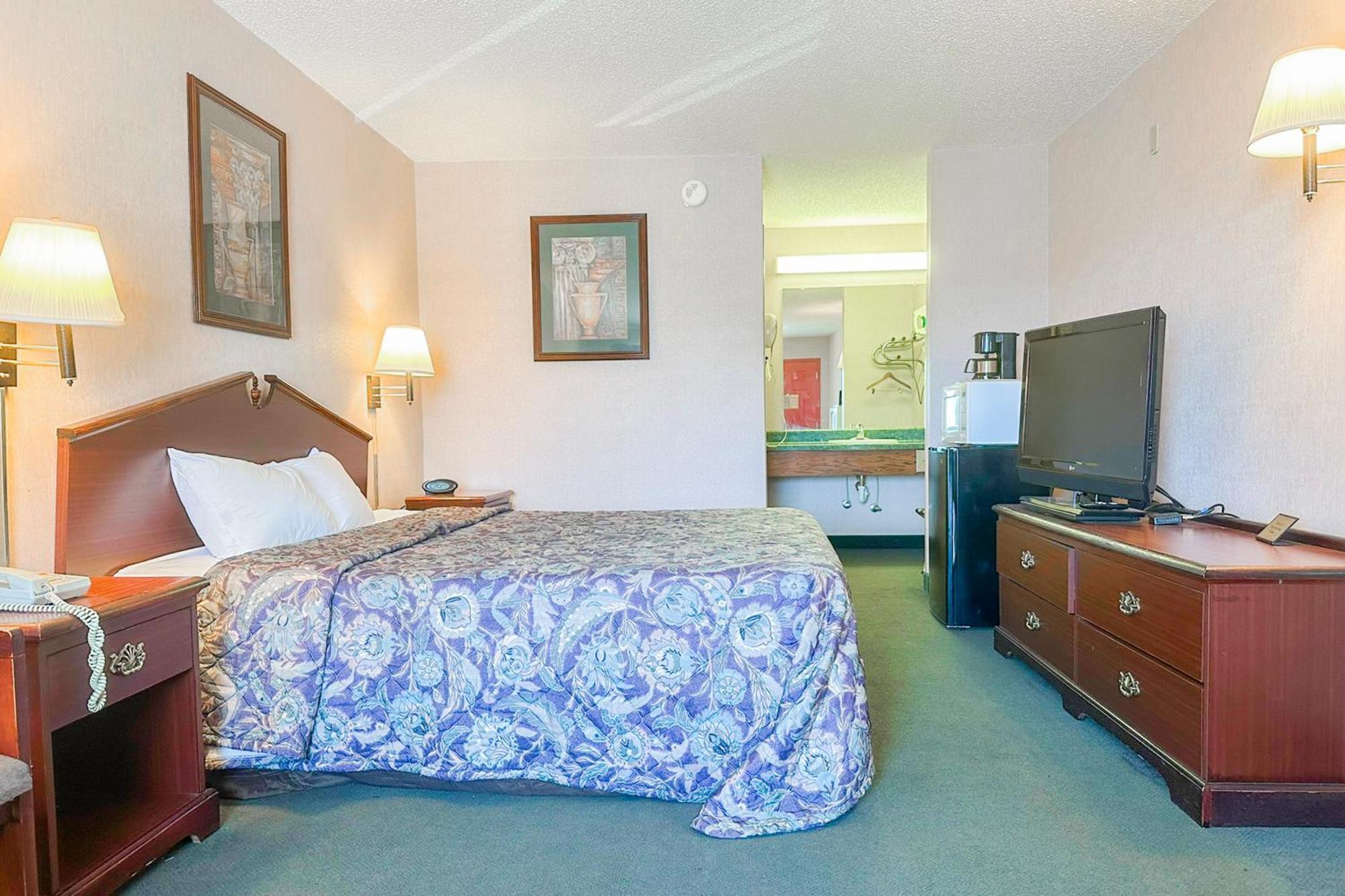 Oyo Hotel East Macon I-75 Екстериор снимка