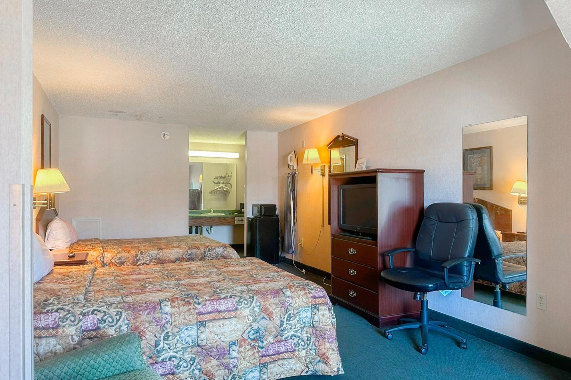 Oyo Hotel East Macon I-75 Екстериор снимка