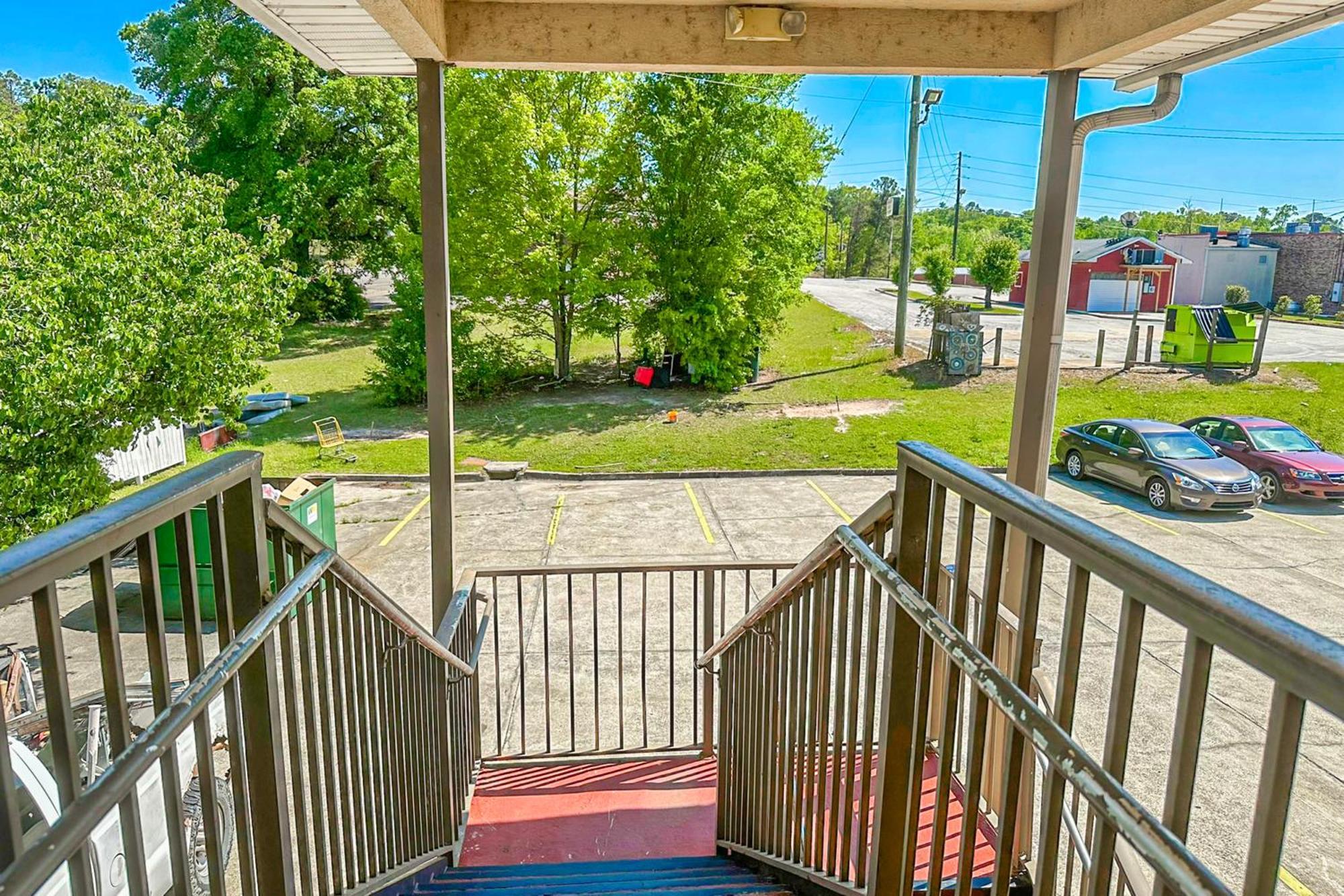 Oyo Hotel East Macon I-75 Екстериор снимка
