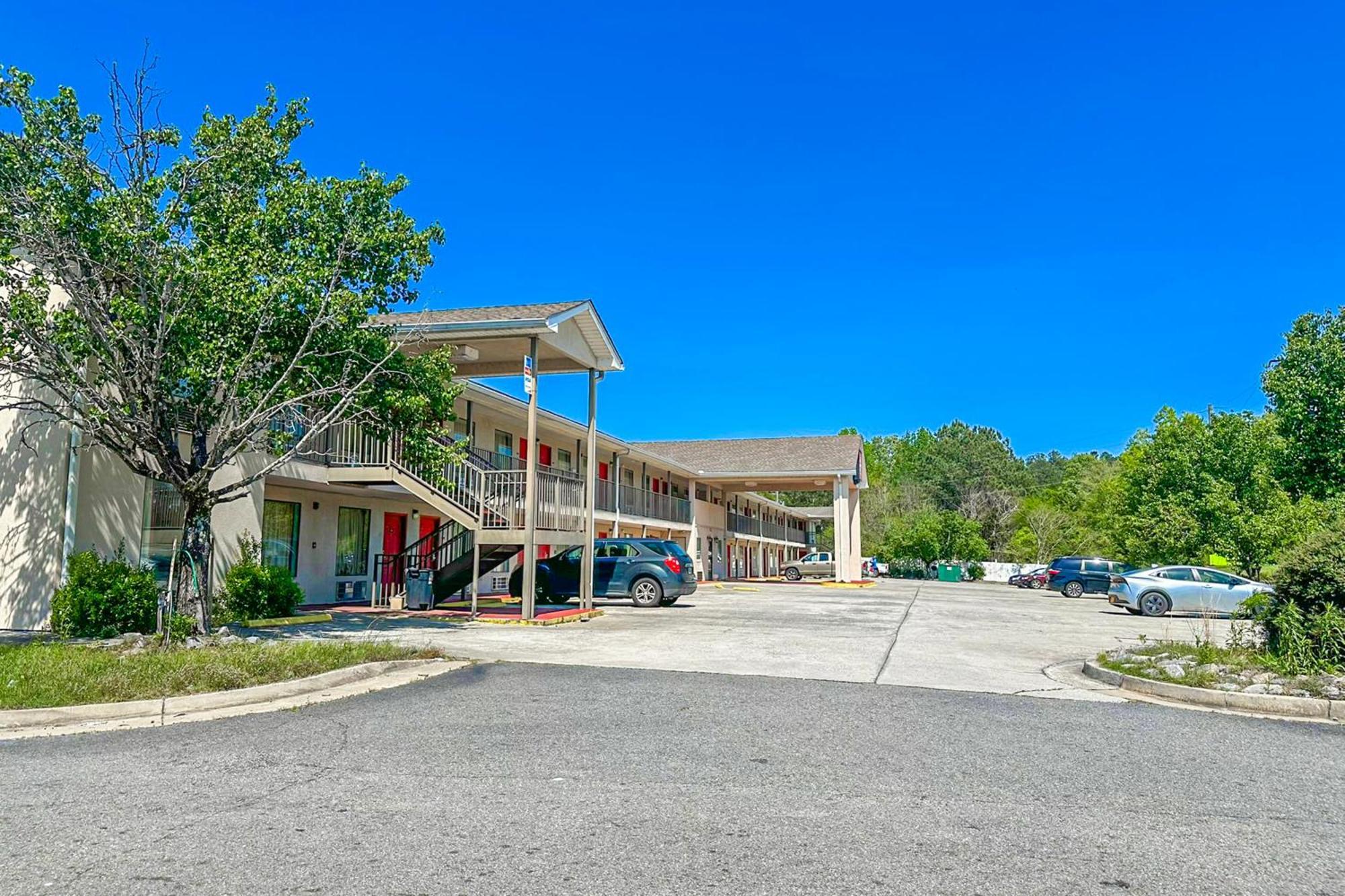 Oyo Hotel East Macon I-75 Екстериор снимка